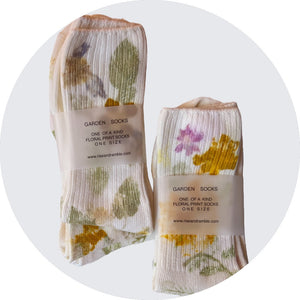Presale Floral Imprint Socks